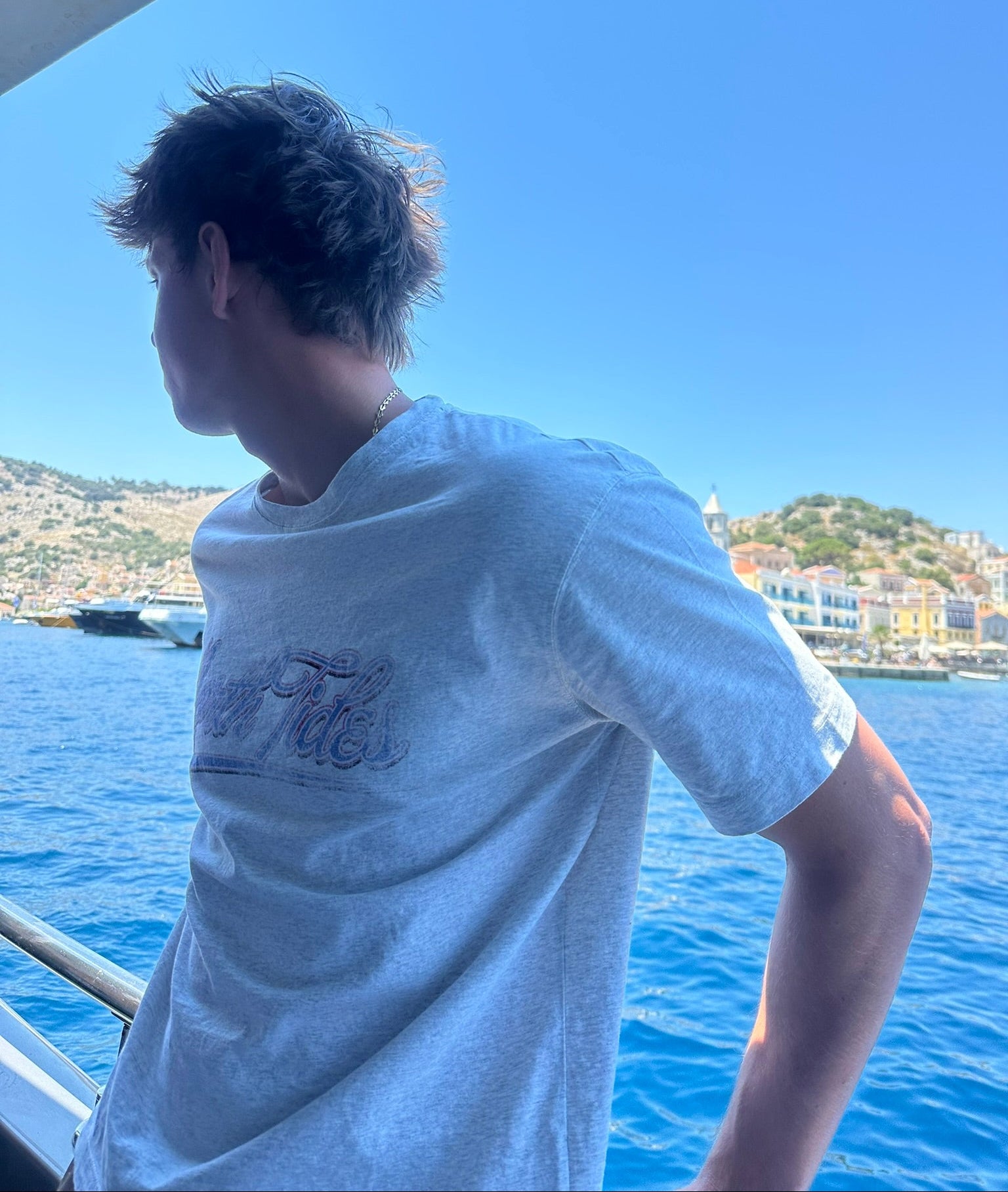 Washed t-shirt with paint